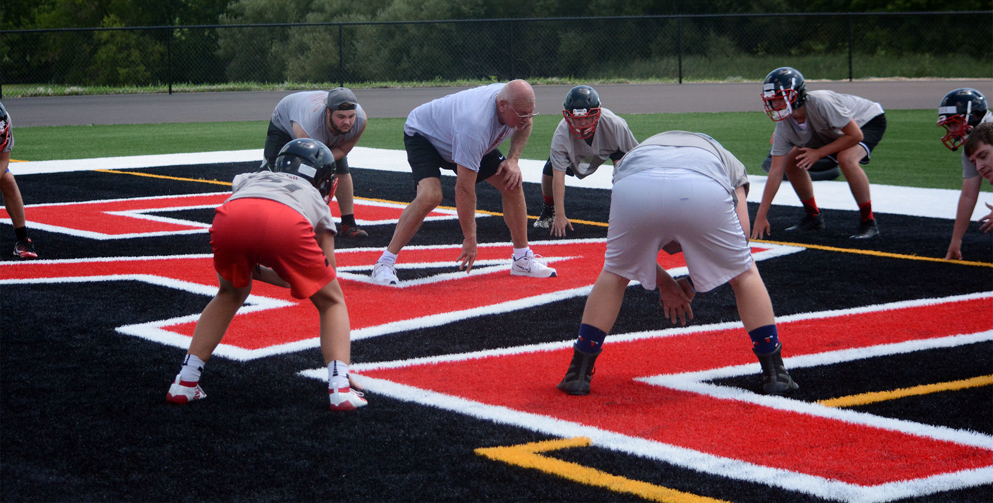Defensive lineman